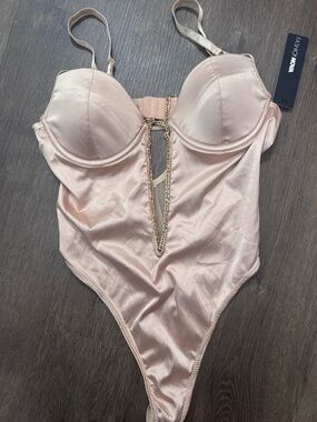 Fashion Nova Nude Satin Chain-Front Bodysuit